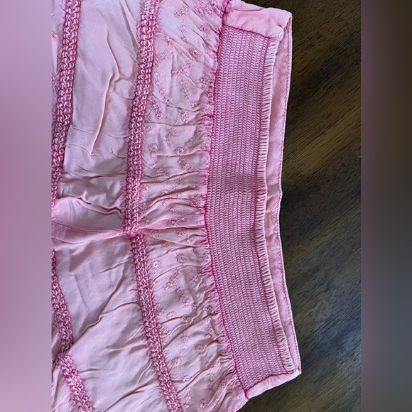 Free People Pink Ruffle Shorts Size Small - Picture 3 of 3